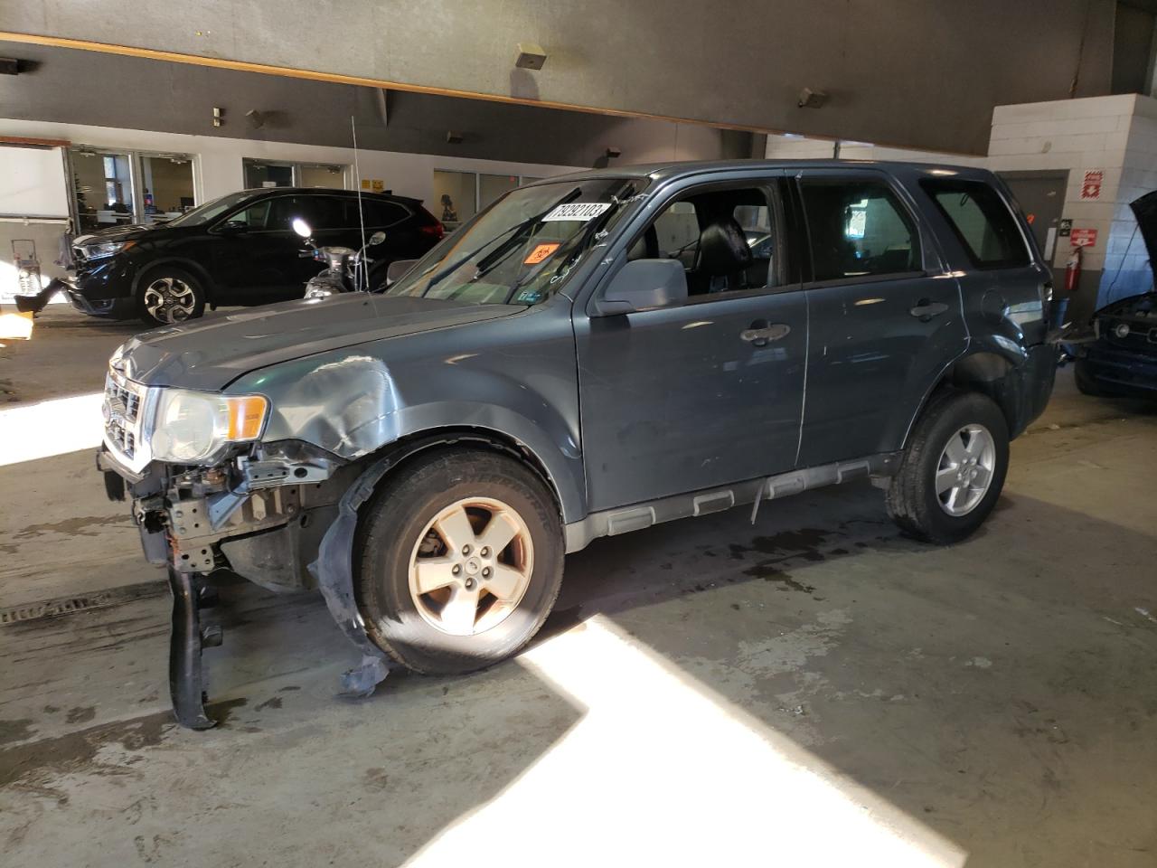 Obraz 2010 FORD ESCAPE XLS 2010
