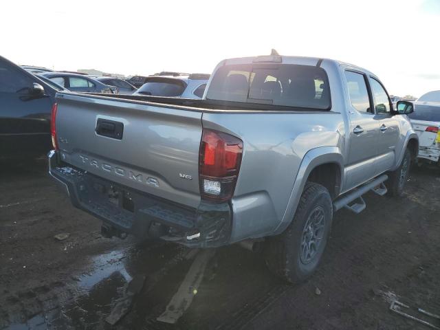 Obraz 3 z 2018 TOYOTA TACOMA DOUBLE CAB 2018 z VIN 3TMCZ5AN1JM138249