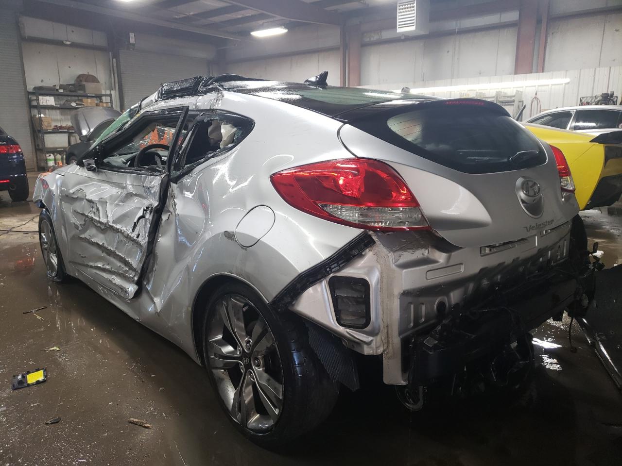 Image 2 of 2012 HYUNDAI VELOSTER  2012 with VIN KMHTC6AD9CU022127