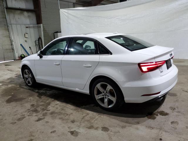 Изображение 2 2018 AUDI A3 PREMIUM 2018 с VIN WAUB8GFF2J1015825