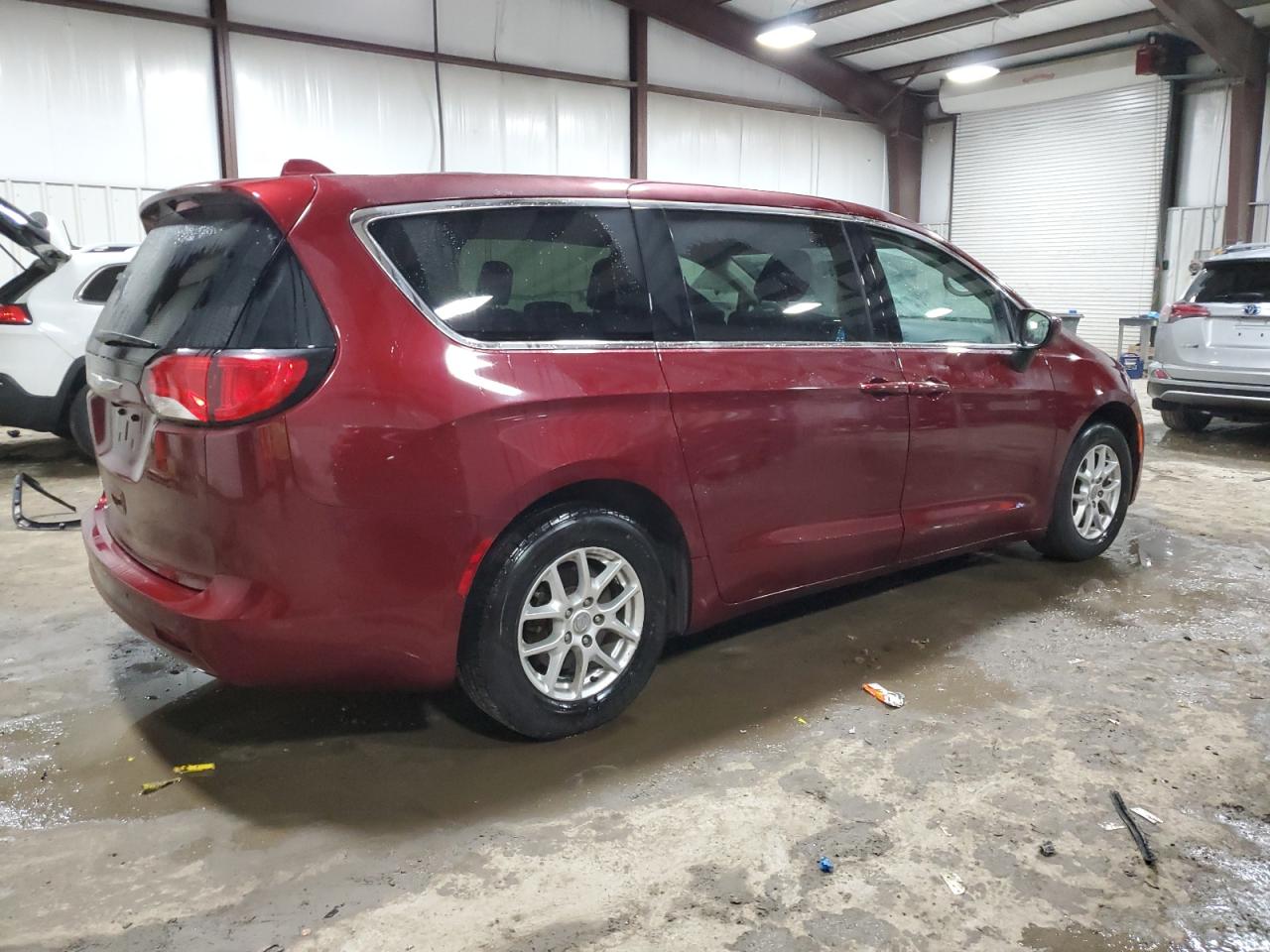 Image 3 of 2018 CHRYSLER PACIFICA LX 2018 with VIN 2C4RC1CG4JR113311