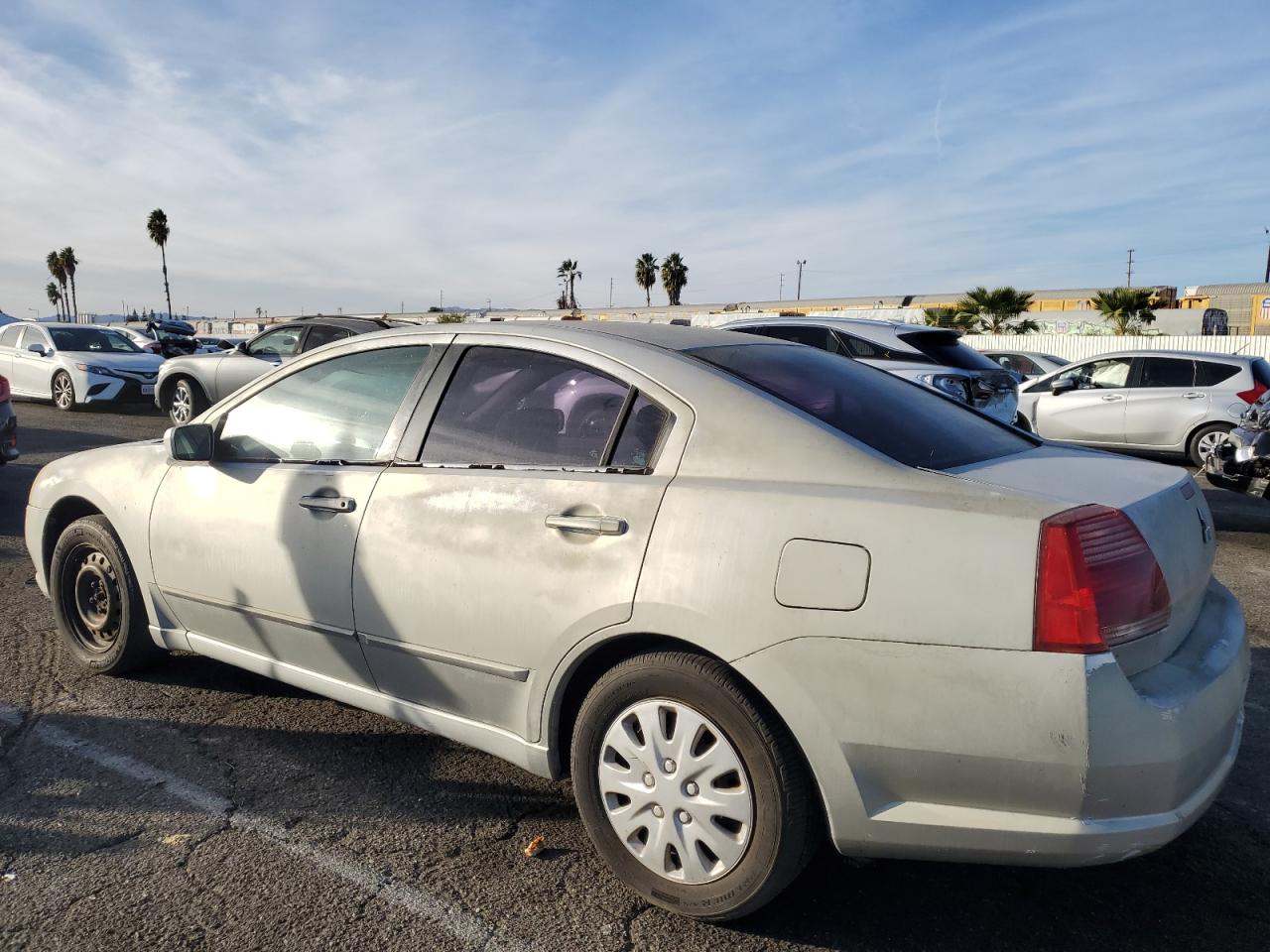 Image 2 of 2004 MITSUBISHI GALANT ES MEDIUM 2004 with VIN 4A3AB36F34E104743