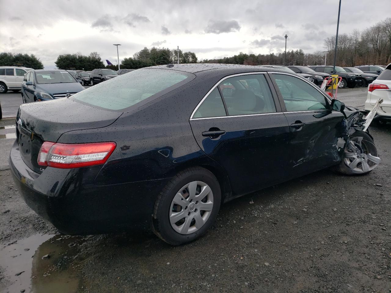 Obraz 3 z 2011 TOYOTA CAMRY BASE 2011 z VIN 4T1BF3EK4BU771359