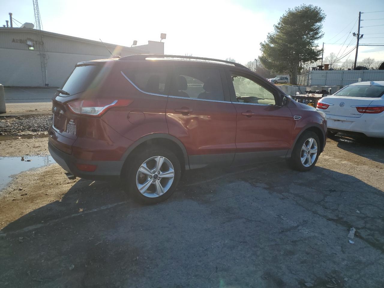 Image 3 of 2014 FORD ESCAPE SE 2014 with VIN 1FMCU9GX5EUC41105