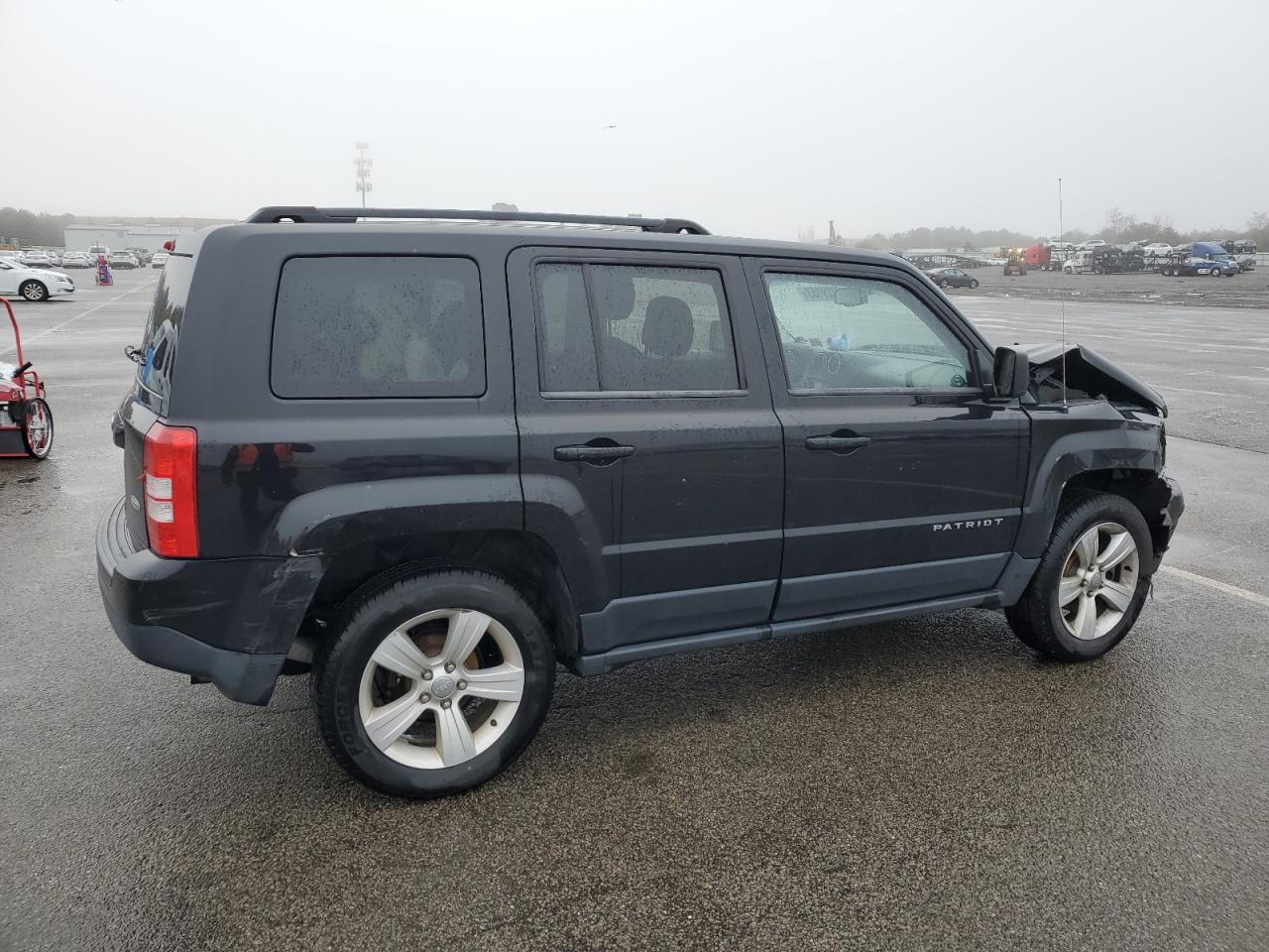 Изображение 3 2014 JEEP PATRIOT LATITUDE 2014 с VIN 1C4NJRFB9ED665012