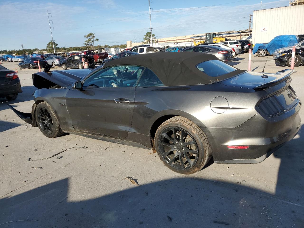 Изображение 2 2017 FORD MUSTANG GT 2017 с VIN 1FATP8FF6H5304876