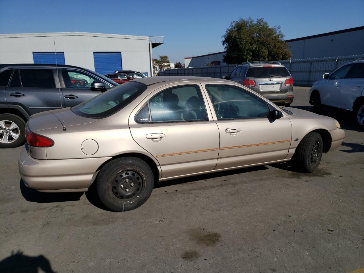 Obraz 3 z 1998 FORD CONTOUR BASE 1998 z VIN 1FALP653XWK148559