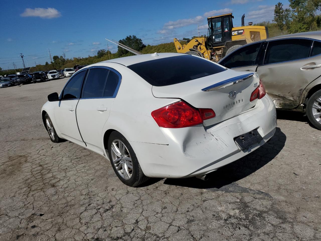 Изображение 2 Infiniti G37 Base 2011 с VIN JN1CV6AP0BM500770
