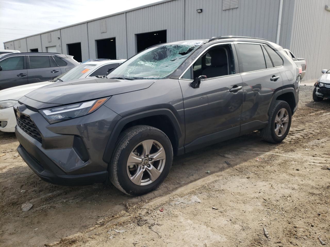 2022 TOYOTA RAV4 XLE 2022 image