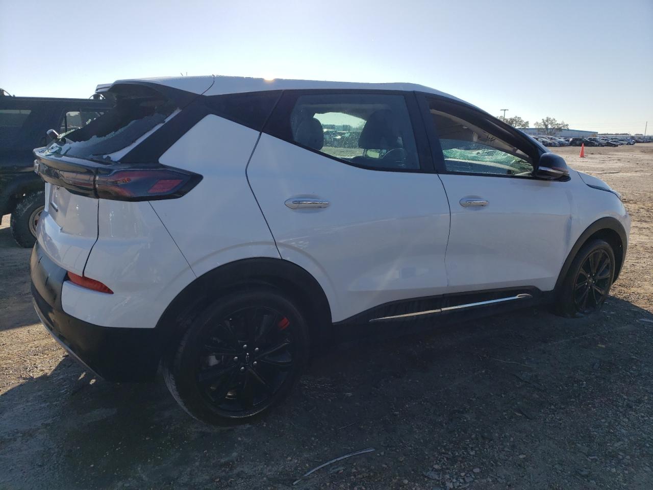 Image 3 of 2023 CHEVROLET BOLT EUV PREMIER 2023 with VIN 1G1FZ6S06P4157186