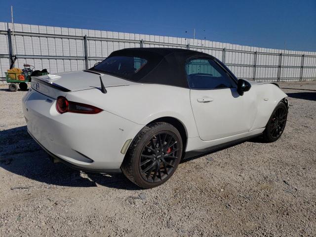 Image 3 of 2019 MAZDA MX-5 MIATA CLUB 2019 with VIN JM1NDAC72K0306578