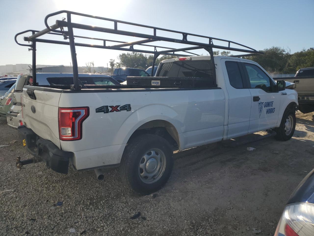 Obraz 3 z 2017 FORD F150 SUPER CAB 2017 z VIN 1FTEX1EF9HKD76409