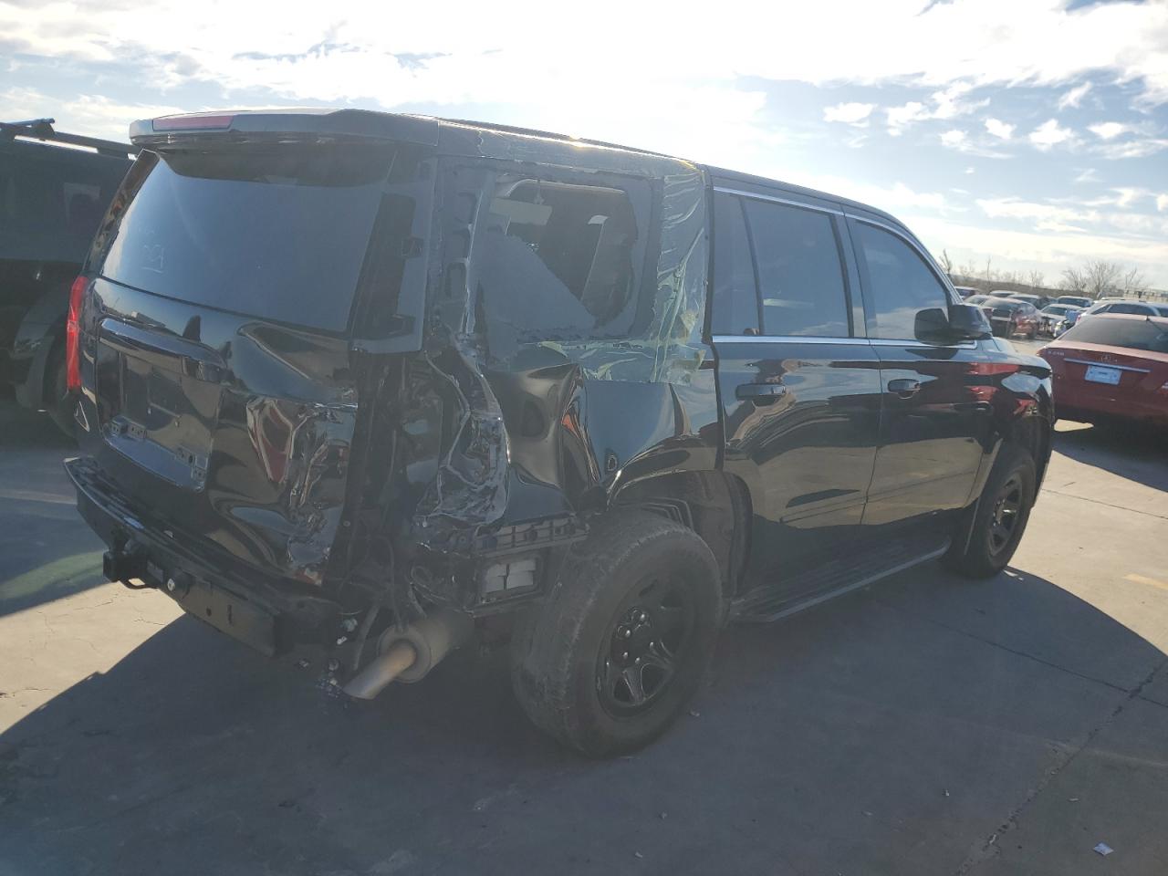 Изображение 3 2018 CHEVROLET TAHOE POLICE 2018 с VIN 1GNLCDEC0JR233394