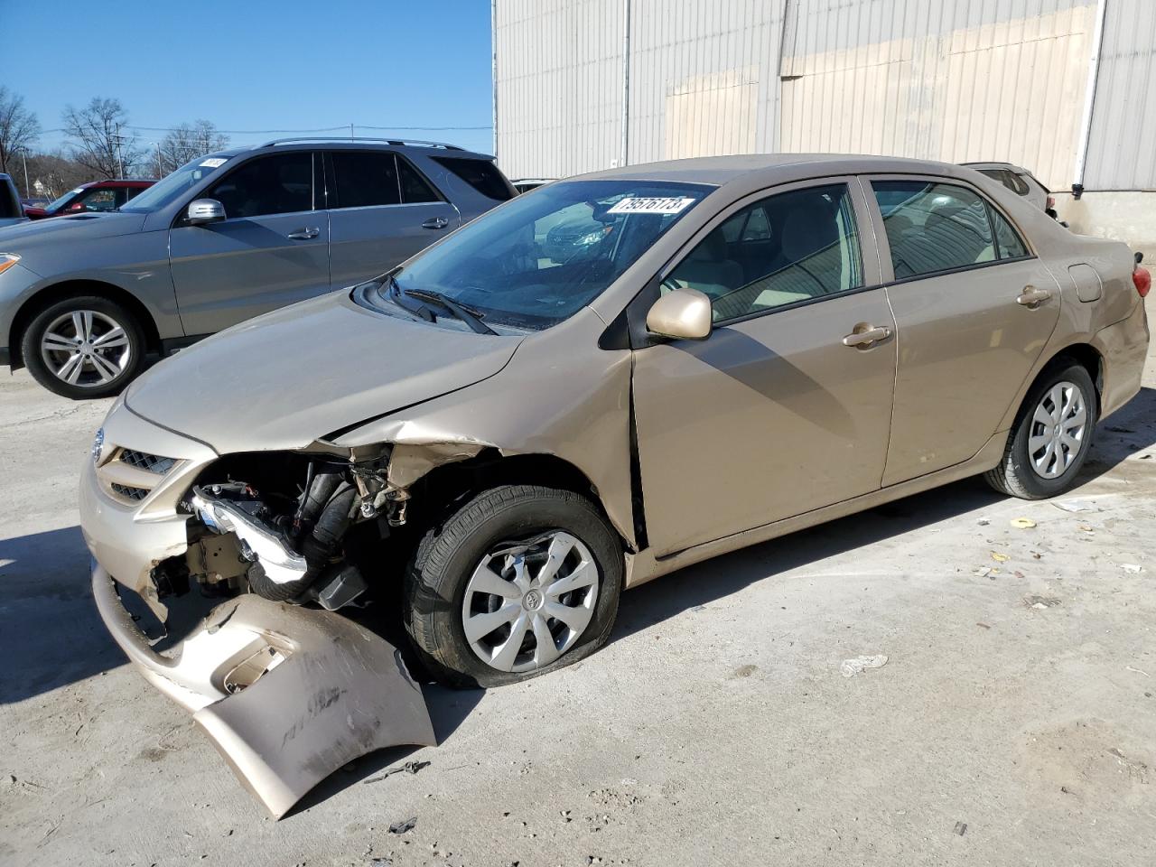 Image 1 of 2013 TOYOTA COROLLA BASE 2013 with VIN 2T1BU4EE9DC977531