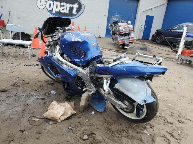Image 3 of 2002 SUZUKI GSX-R750  2002 with VIN JS1GR7HA222101097