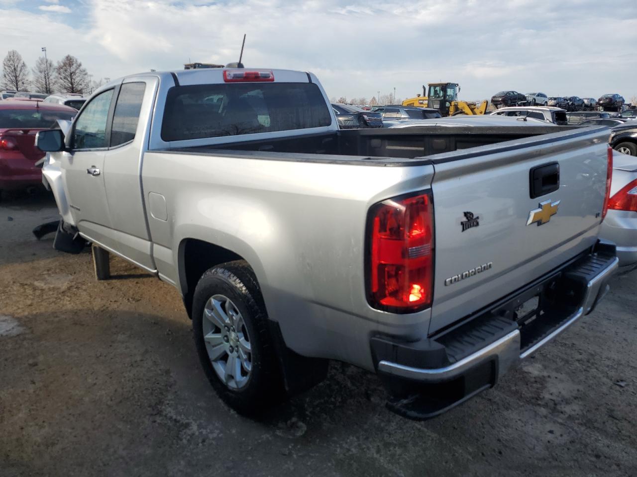 Image 2 of 2015 CHEVROLET COLORADO LT 2015 with VIN 1GCHSBEA1F1175533