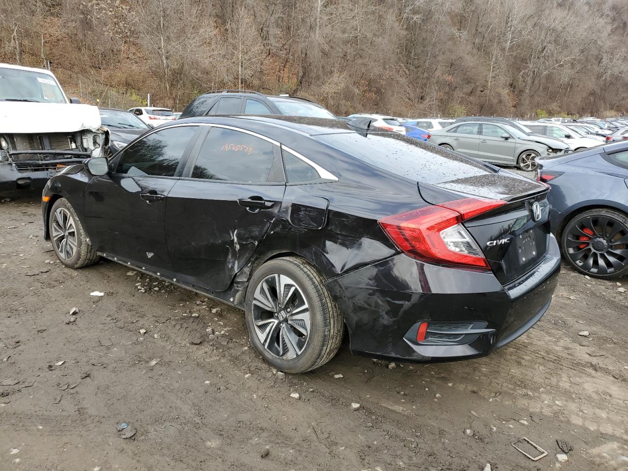 Image 2 of 2016 HONDA CIVIC EX 2016 with VIN 2HGFC1F31GH650570