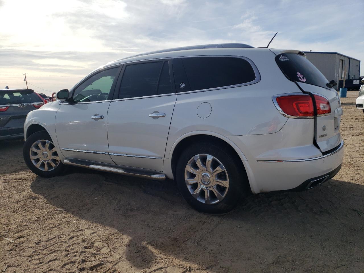 Изображение 2 2017 BUICK ENCLAVE  2017 с VIN 5GAKRCKD4HJ149728