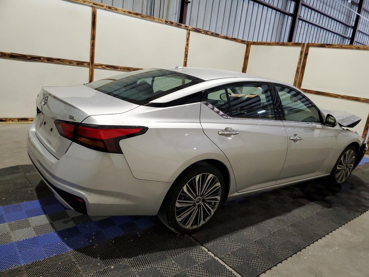 Image 3 of 2023 NISSAN ALTIMA SL 2023 with VIN 1N4BL4EV7PN326778