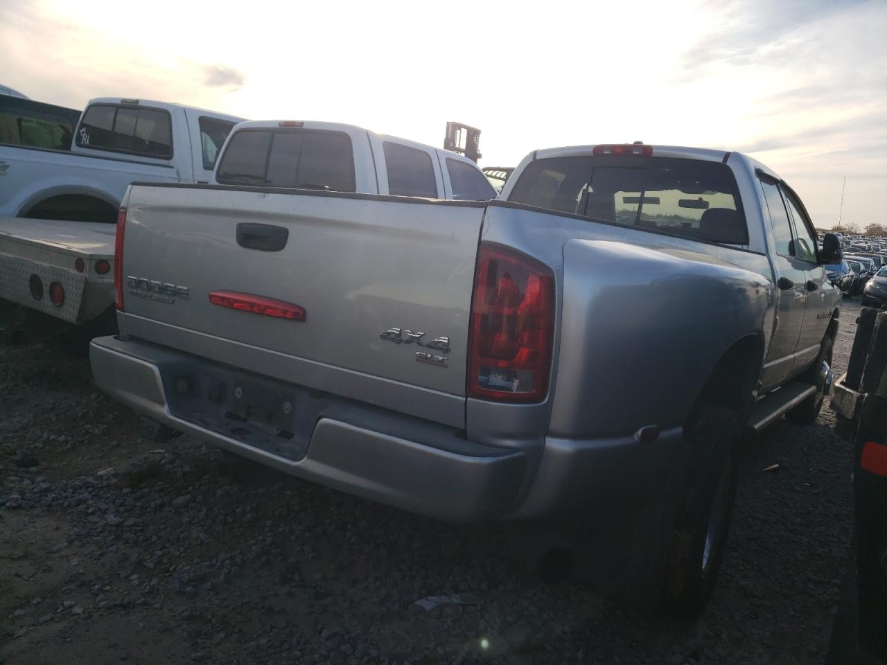 Obraz 3 z 2003 DODGE RAM 3500 ST 2003 z VIN 3D7MU48C23G792122