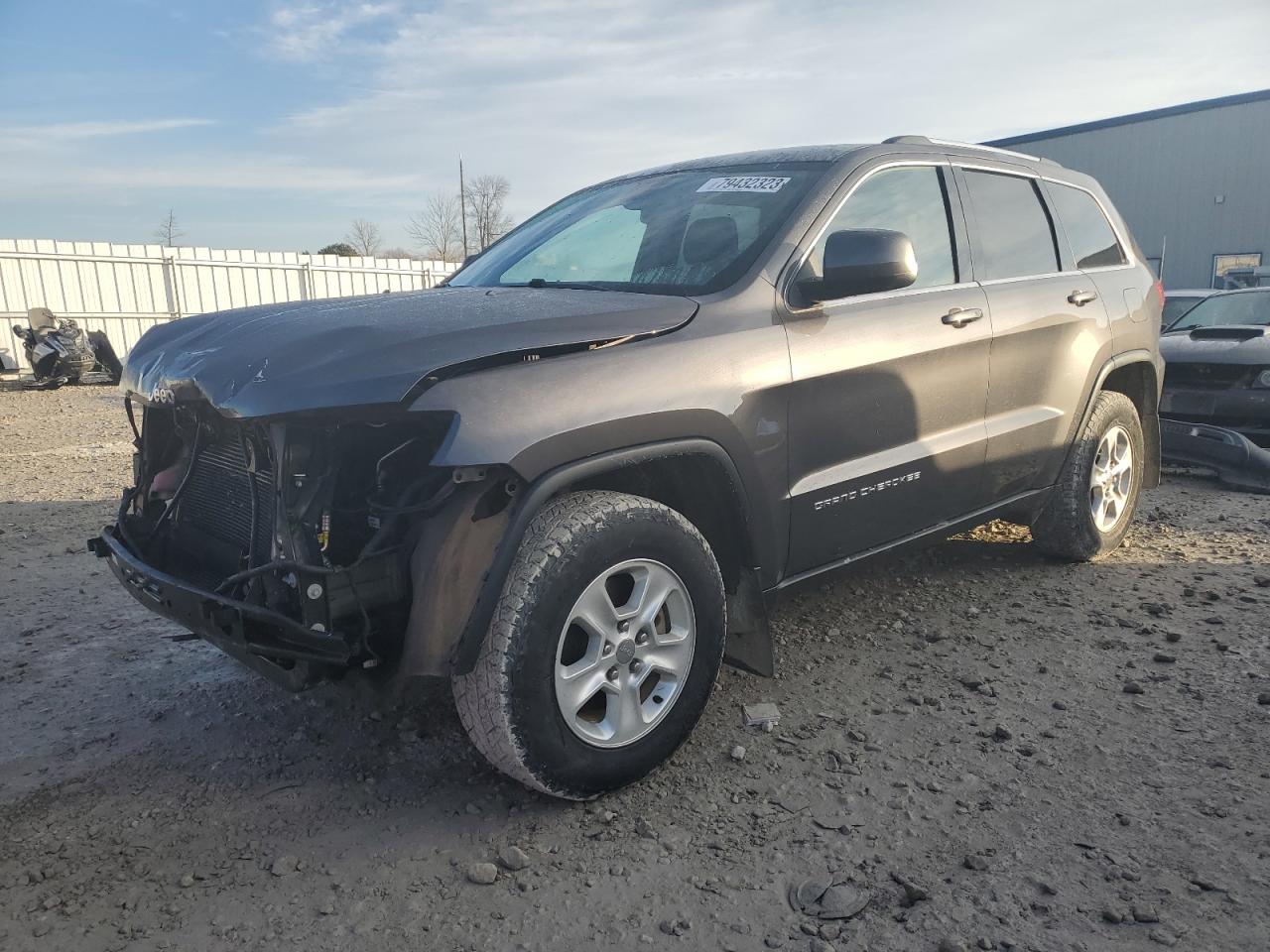 Image 1 of 2015 JEEP GRAND CHEROKEE LAREDO 2015 with VIN 1C4RJFAG1FC174069