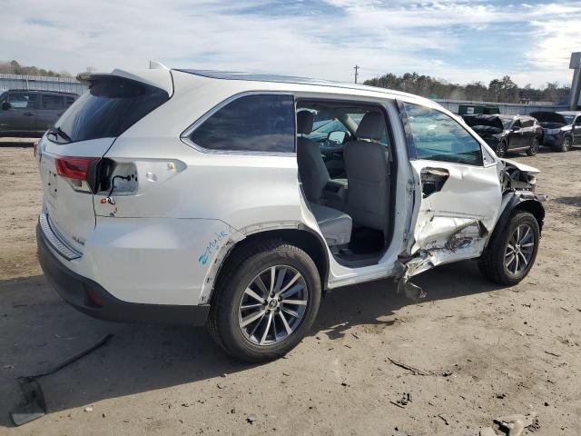 Изображение 3 2018 TOYOTA HIGHLANDER SE 2018 с VIN 5TDJZRFH1JS550995