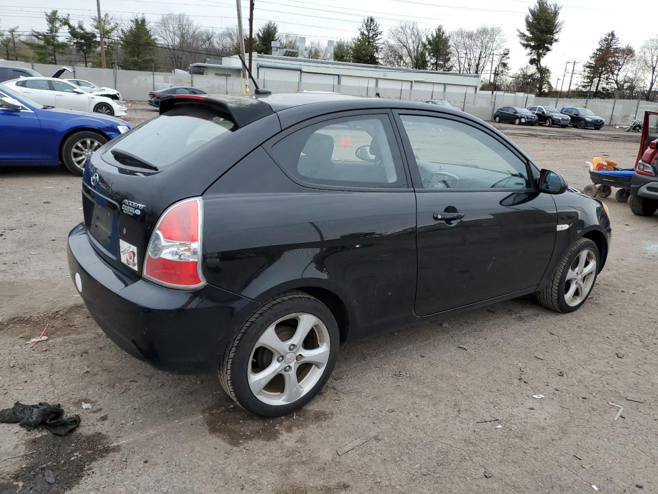Изображение 3 2009 HYUNDAI ACCENT SE 2009 с VIN KMHCN36C79U120929