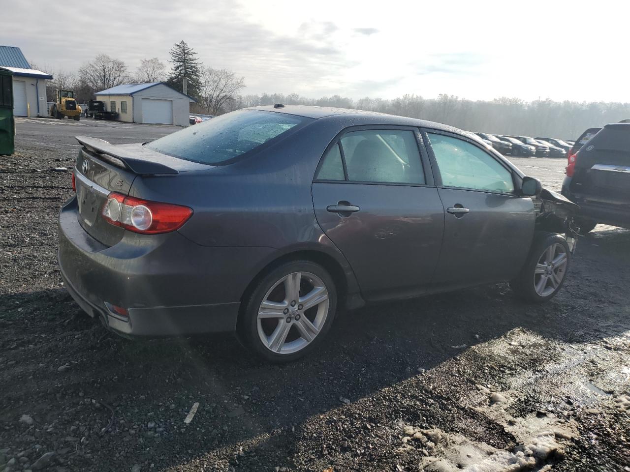 Image 3 of 2013 TOYOTA COROLLA BASE 2013 with VIN 2T1BU4EE5DC058402