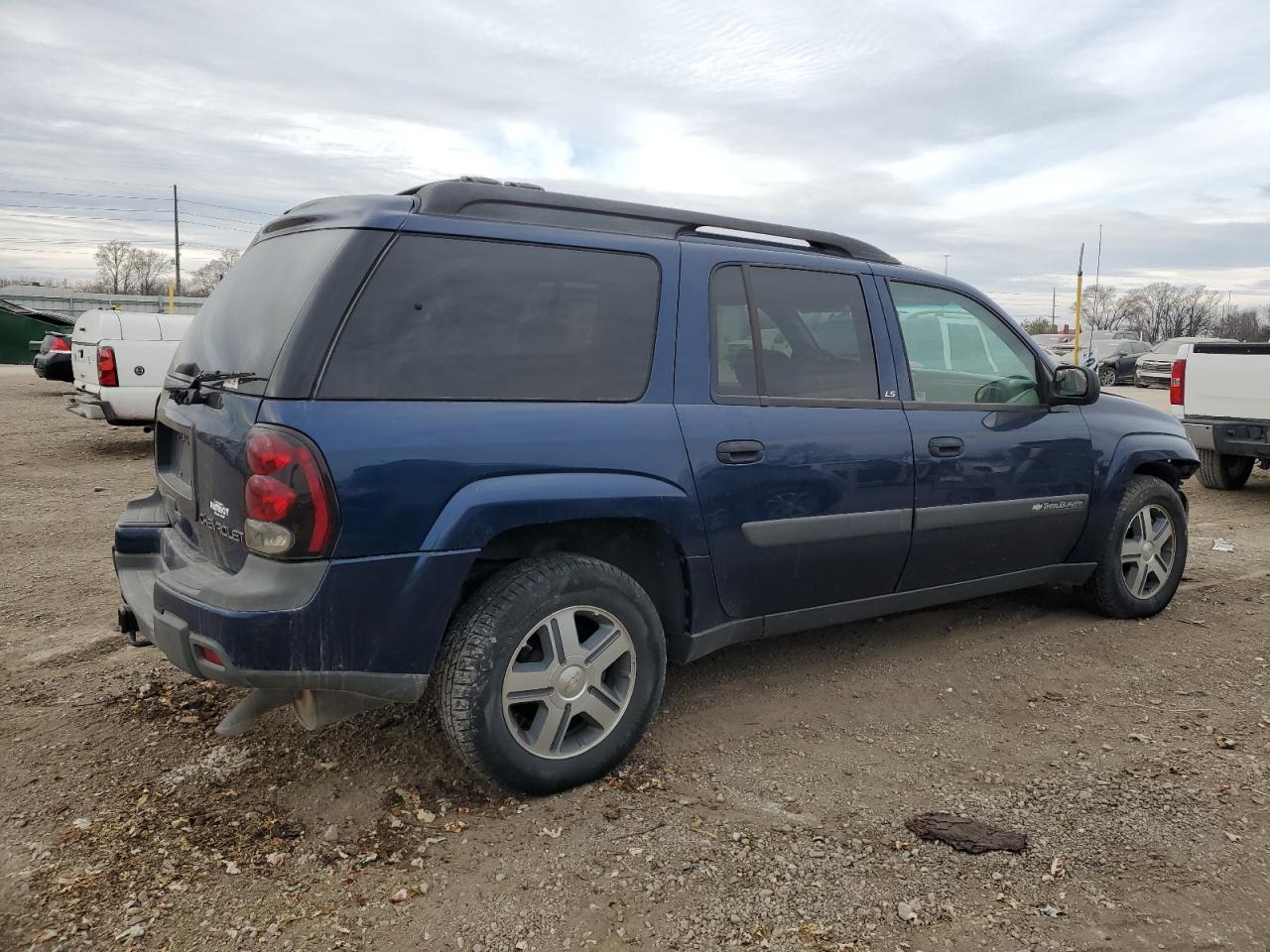 Obraz 3 z 2004 CHEVROLET TRAILBLAZER EXT LS 2004 z VIN 1GNET16S646207756