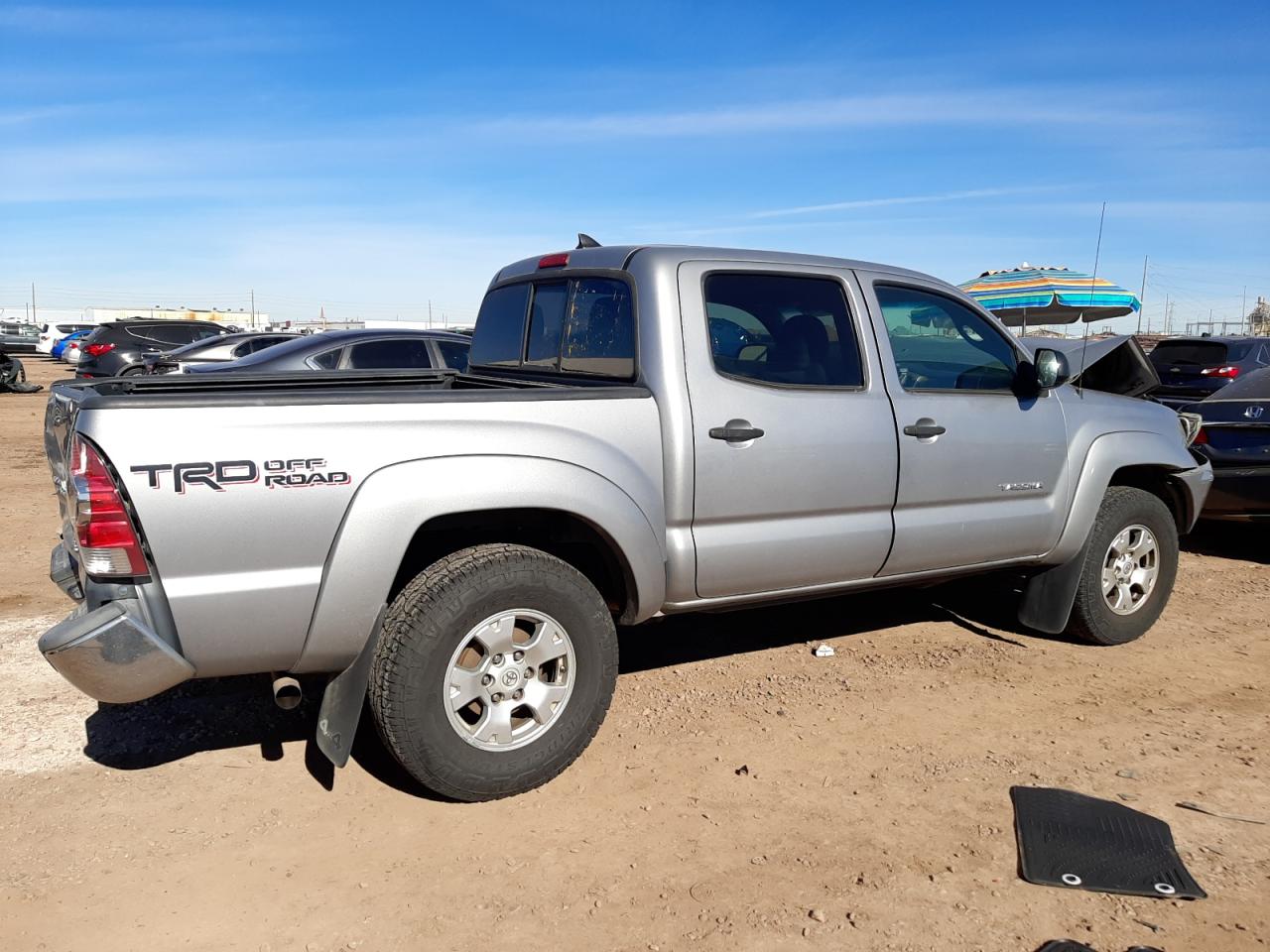 Image 3 of 2014 TOYOTA TACOMA DOUBLE CAB 2014 with VIN 3TMLU4EN0EM157643
