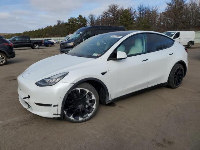 Image 1 of 2021 TESLA MODEL Y  2021 with VIN 5YJYGDEE5MF195921