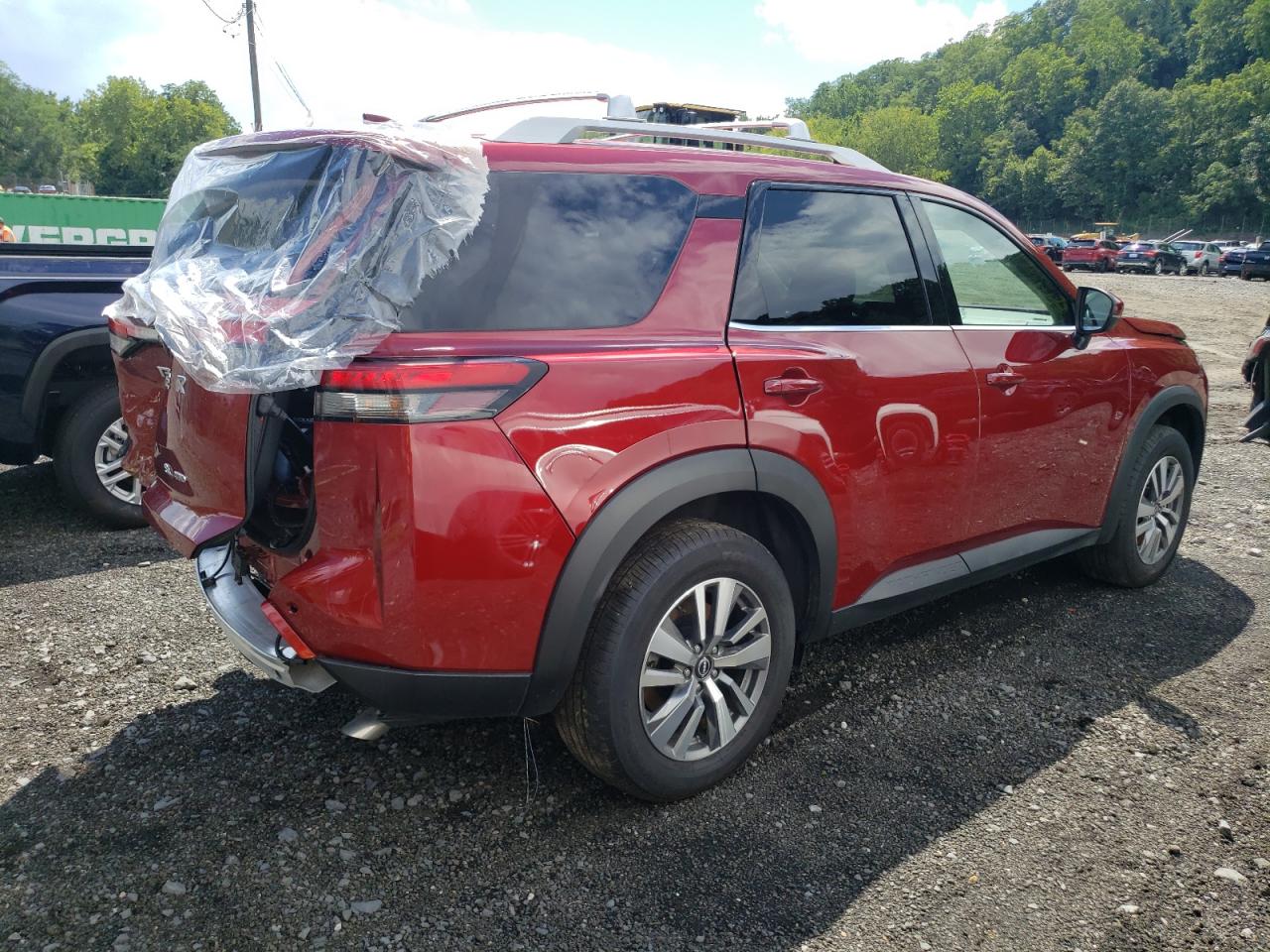 Image 3 of Nissan Pathfinder Sl 2023 with VIN 5N1DR3CC1PC221030