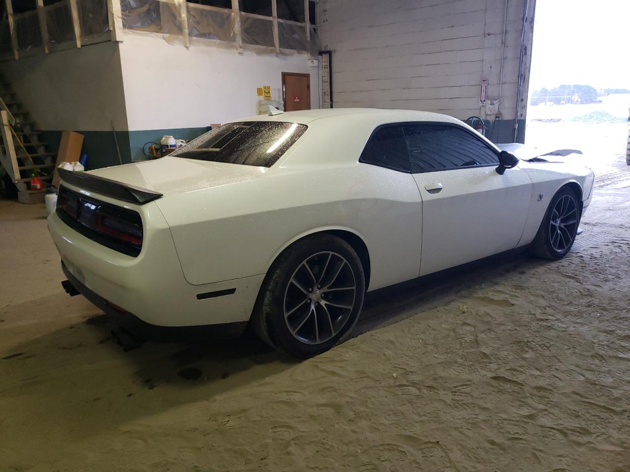 Obraz 3 z 2016 DODGE CHALLENGER R/T SCAT PACK 2016 z VIN 2C3CDZFJ5GH262516