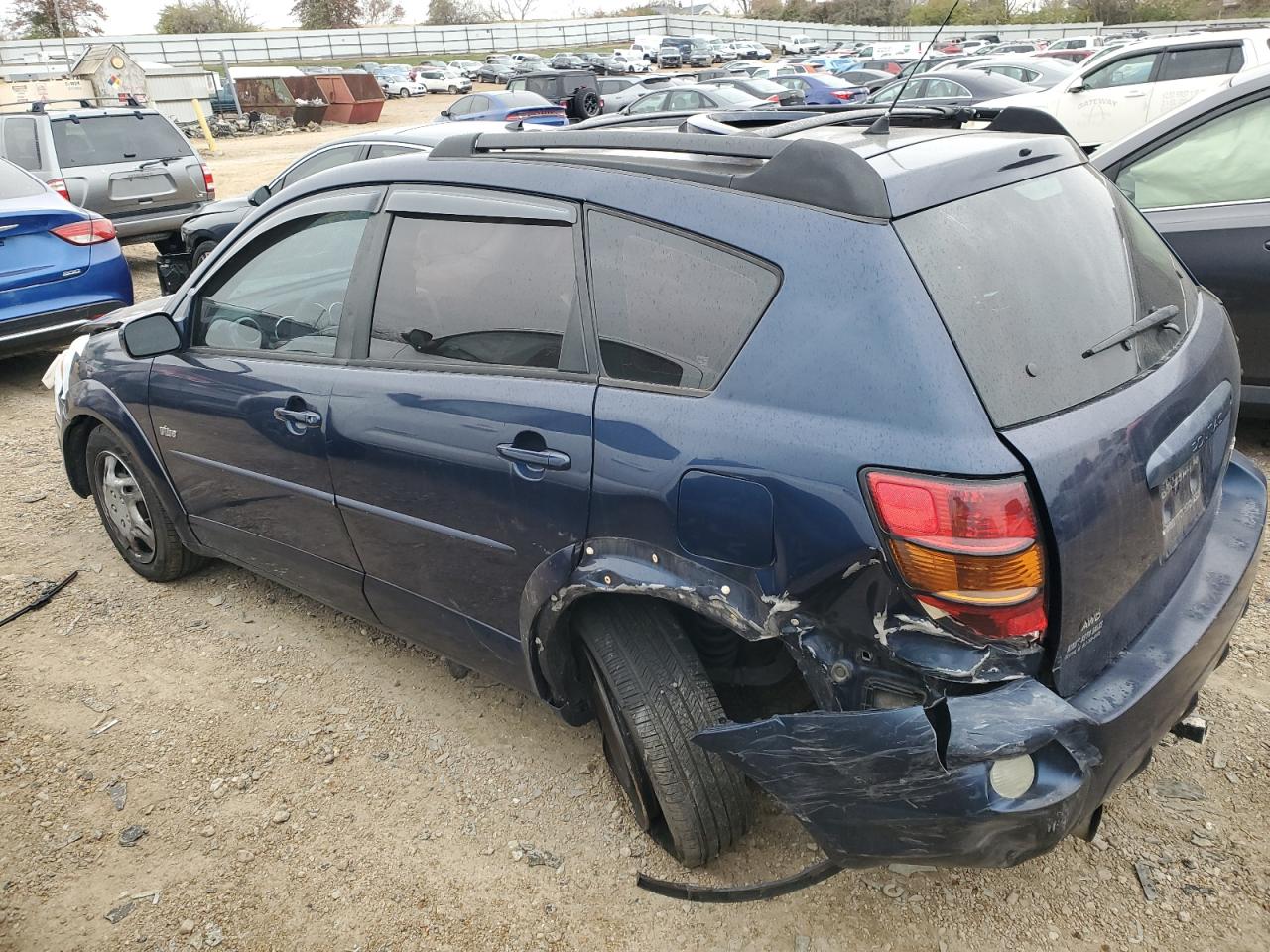 Image 2 of 2005 PONTIAC VIBE  2005 with VIN 5Y2SM63865Z413190