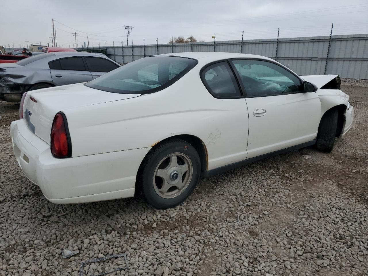 Image 3 of 2005 CHEVROLET MONTE CARLO LS 2005 with VIN 2G1WW12E559222594