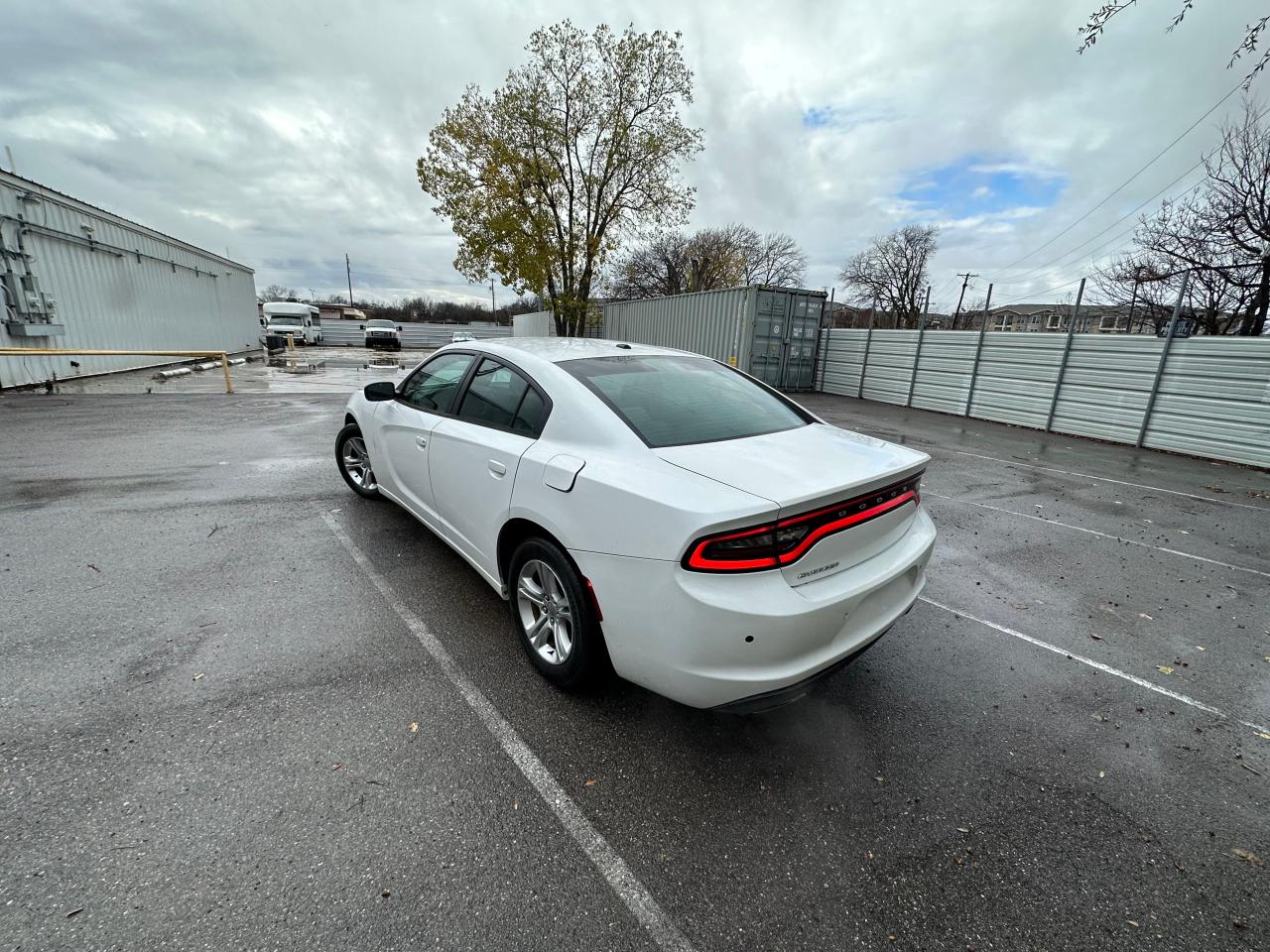Image 3 of 2015 DODGE CHARGER SE 2015 with VIN 2C3CDXBG0FH790302