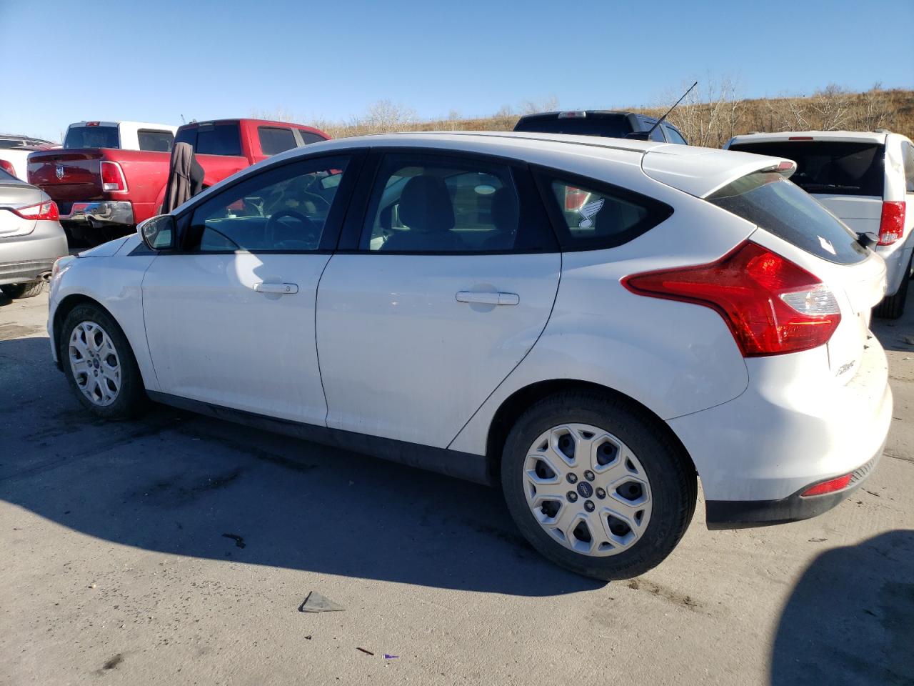 Изображение 2 2012 FORD FOCUS SE 2012 с VIN 1FAHP3K21CL411012