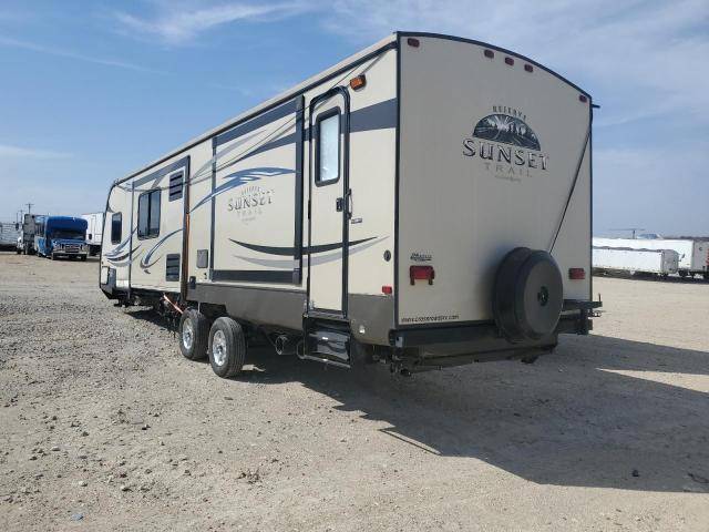 Image 3 of 2012 CROS 5TH WHEEL 2012 with VIN 4V0TC3222CB017871