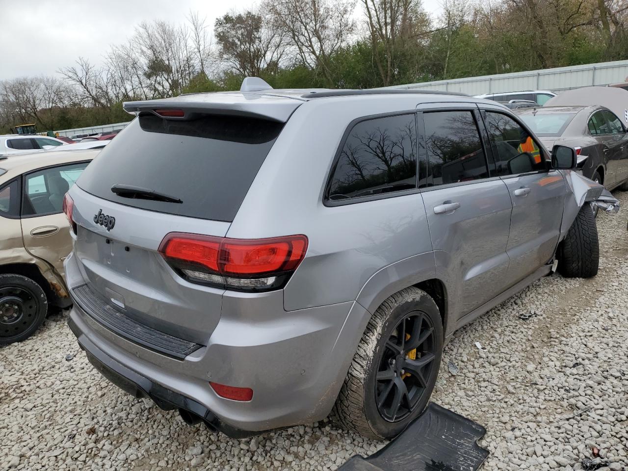 Image 3 of 2019 JEEP GRAND CHEROKEE TRACKHAWK 2019 with VIN 1C4RJFN95KC619323