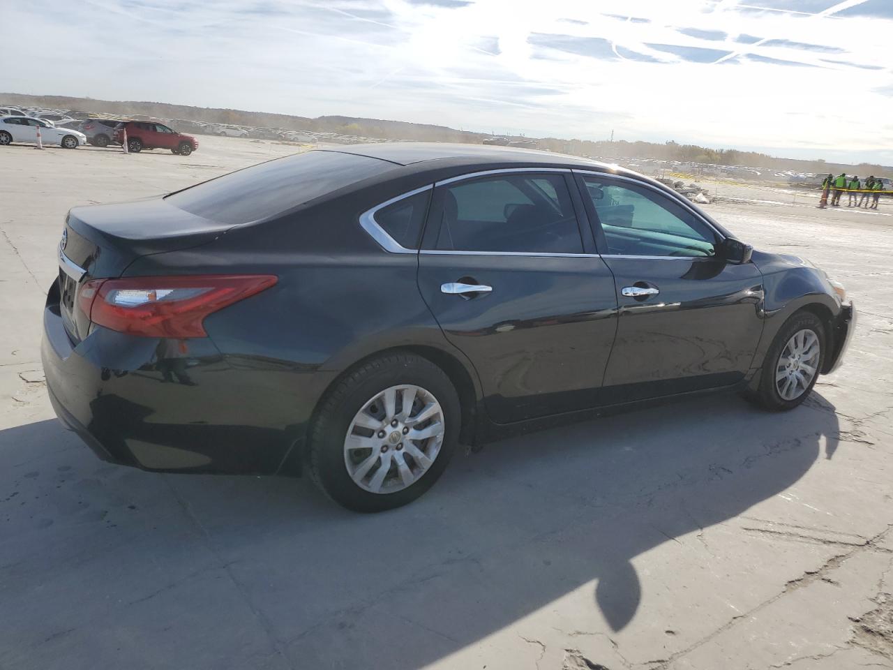 Obraz 3 z 2018 NISSAN ALTIMA 2.5 2018 z VIN 1N4AL3AP0JC209981