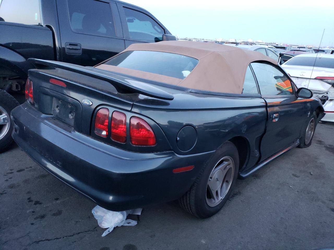 Изображение 3 1998 FORD MUSTANG  1998 с VIN 1FAFP4447WF153223