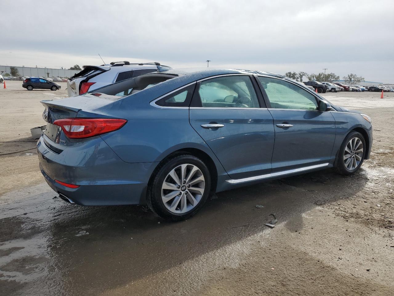 Image 3 of 2015 HYUNDAI SONATA SPORT 2015 with VIN 5NPE34AF2FH179712