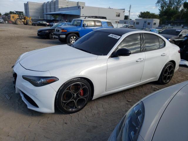 Изображение 1 2022 ALFA ROMEO GIULIA SUPER 2022 с VIN ZARFAMBN2N7665140