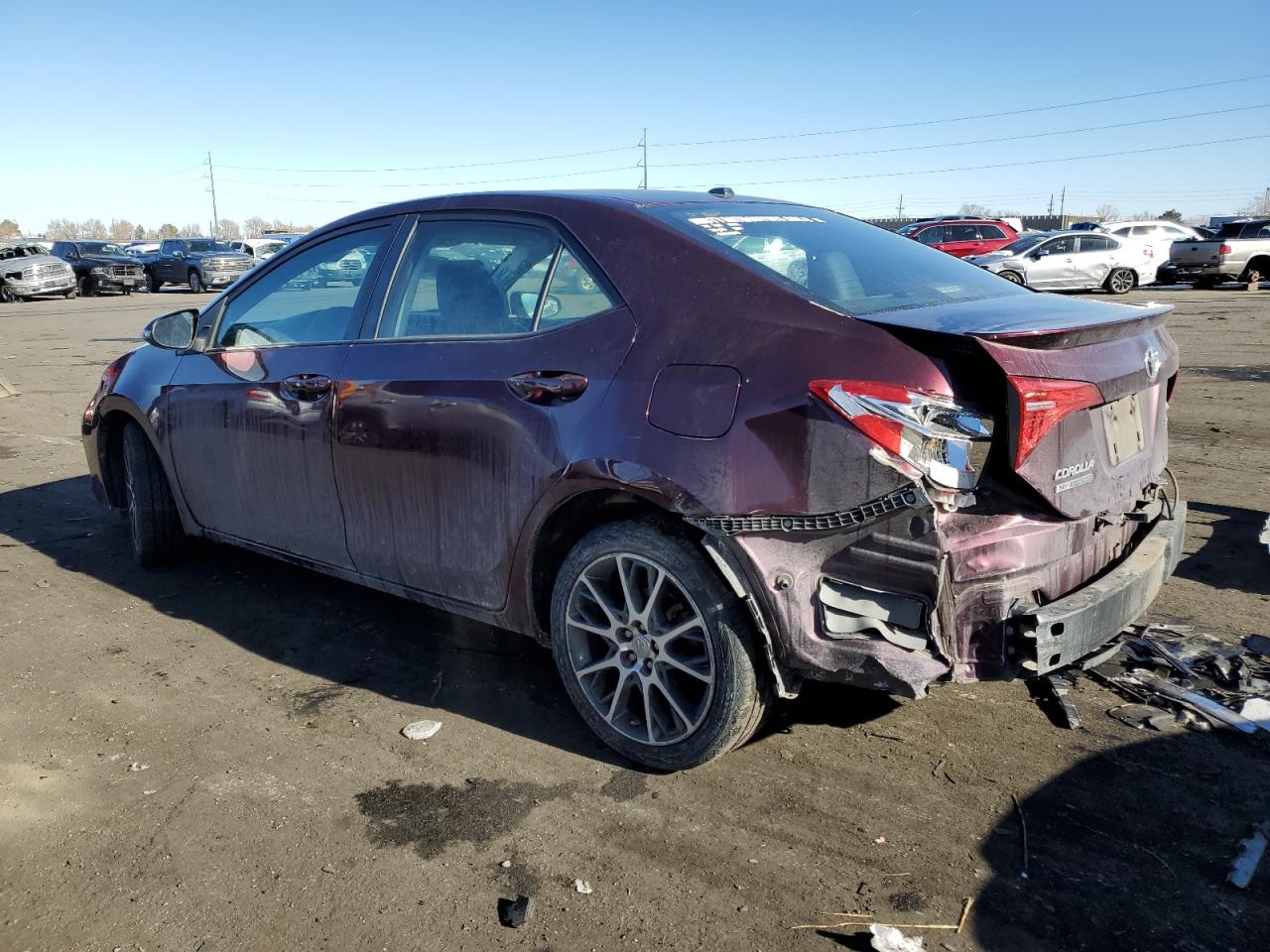 Изображение 2 2017 TOYOTA COROLLA L 2017 с VIN 5YFBURHE7HP601599