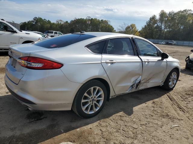 Obraz 3 z 2017 FORD FUSION SE 2017 z VIN 3FA6P0H7XHR281801