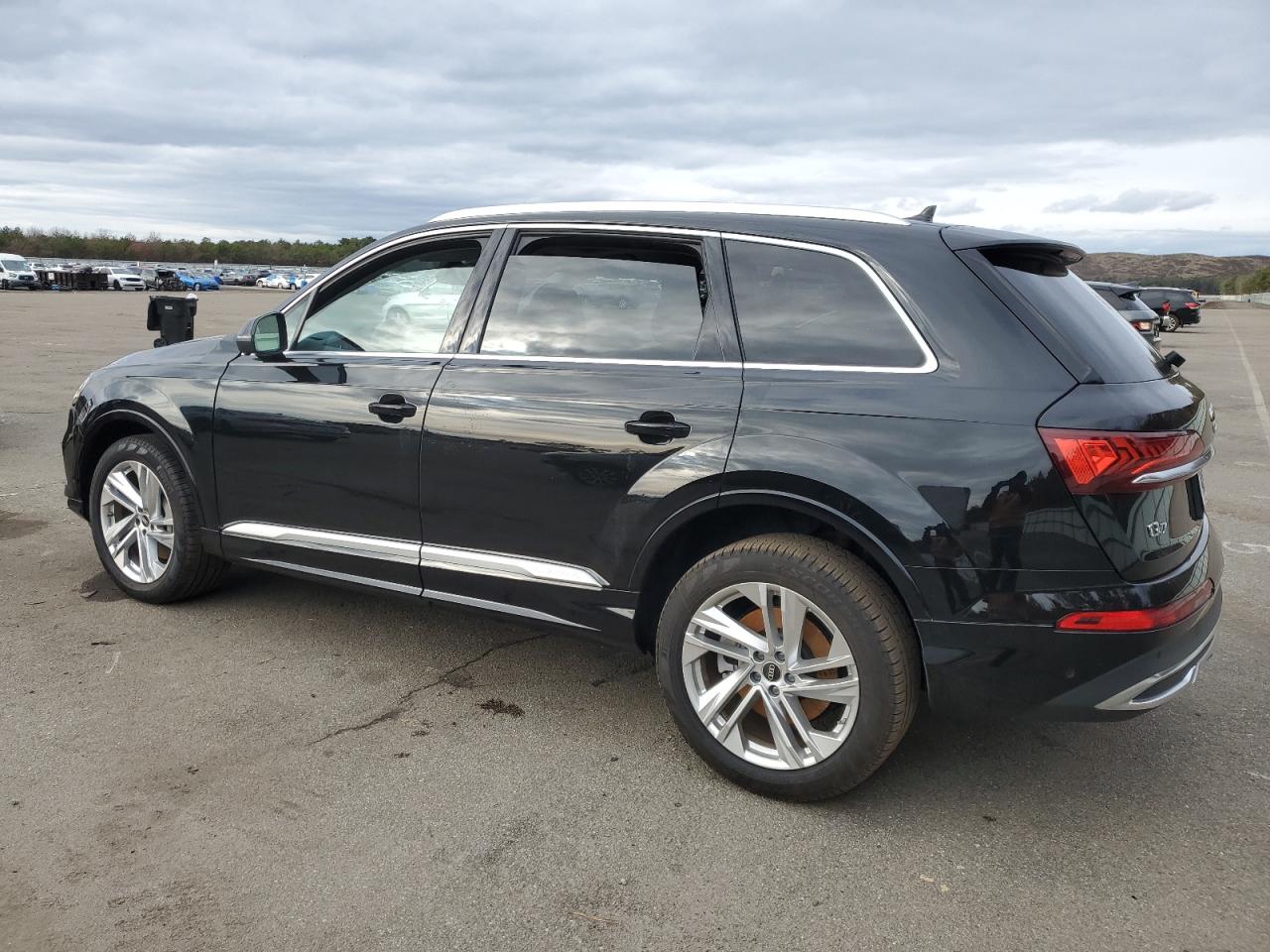 Изображение 2 2023 AUDI Q7 PREMIUM 2023 с VIN WA1AXBF72PD012292