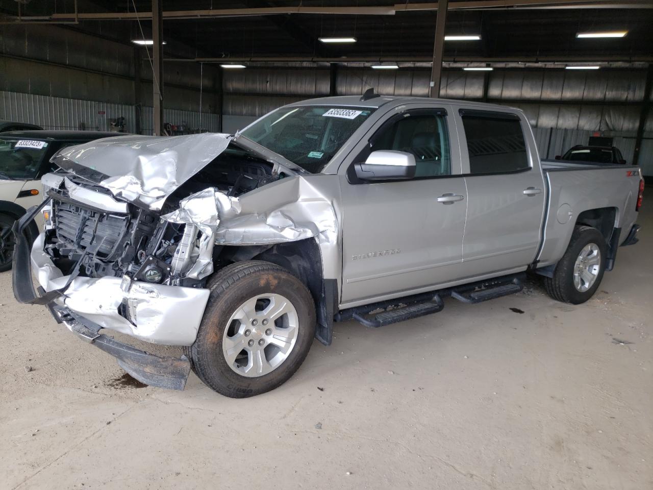 Obraz 1 z 2018 CHEVROLET SILVERADO K1500 LT 2018 z VIN 3GCUKRECXJG523574