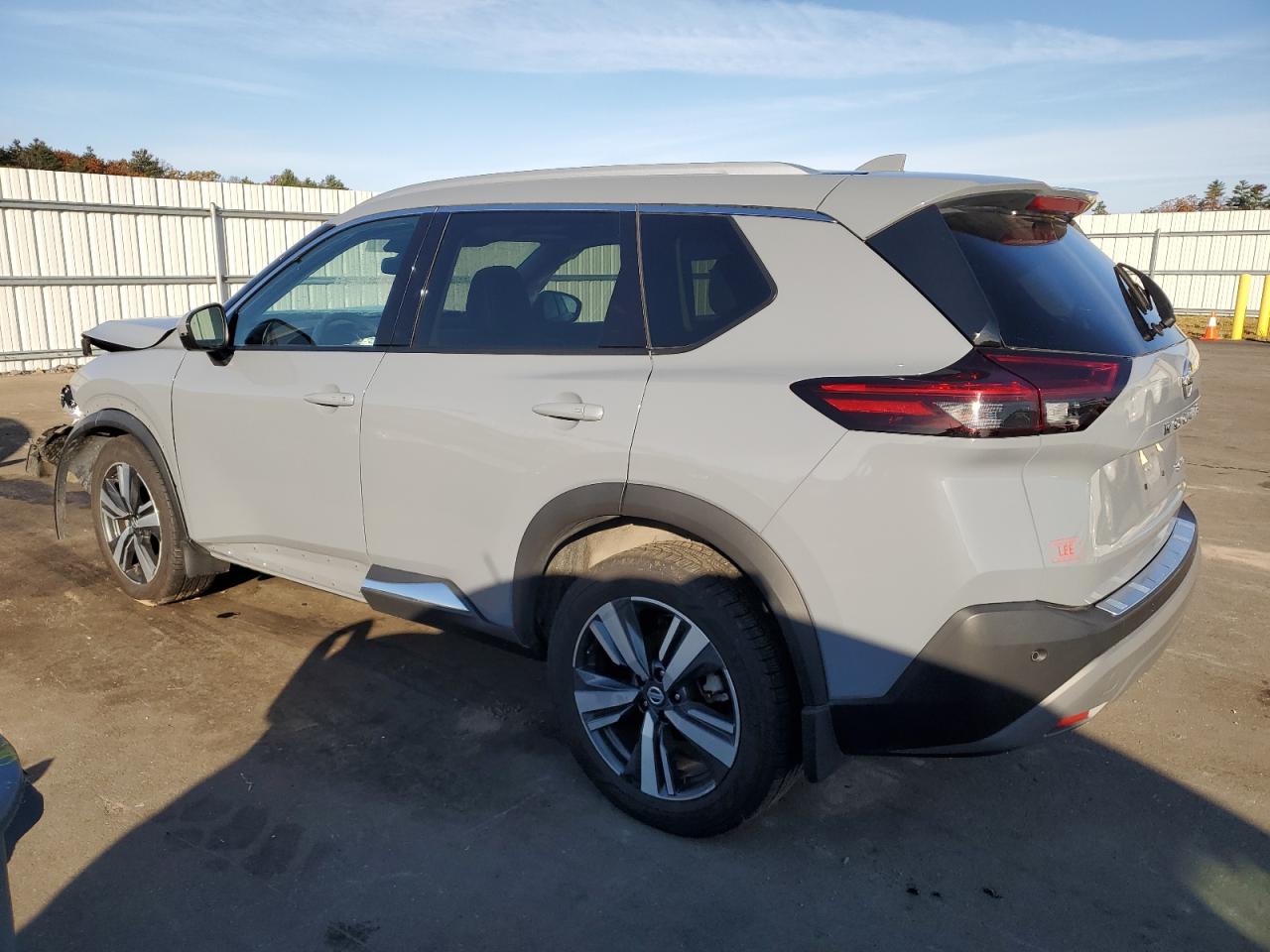 Obraz 2 z 2021 NISSAN ROGUE SL 2021 z VIN 5N1AT3CB7MC699329
