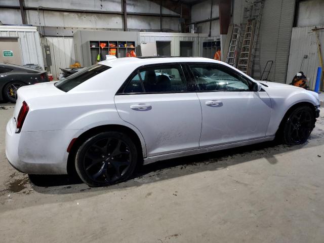 Image 3 of 2022 CHRYSLER 300 S 2022 with VIN 2C3CCABG0NH178907