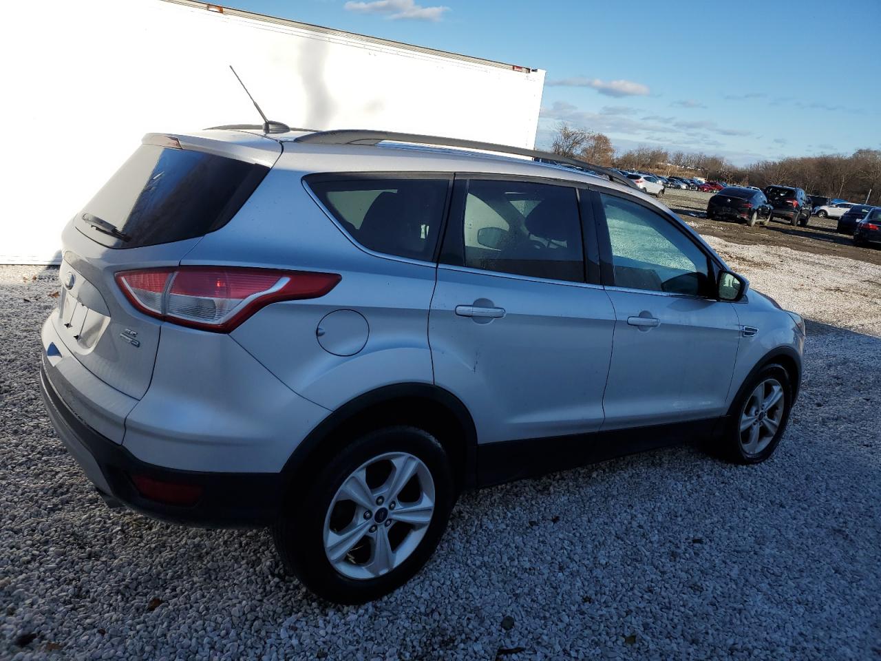 Image 3 of 2016 FORD ESCAPE SE 2016 with VIN 1FMCU9GXXGUC17496